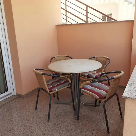 شقة Apartmani Drage *