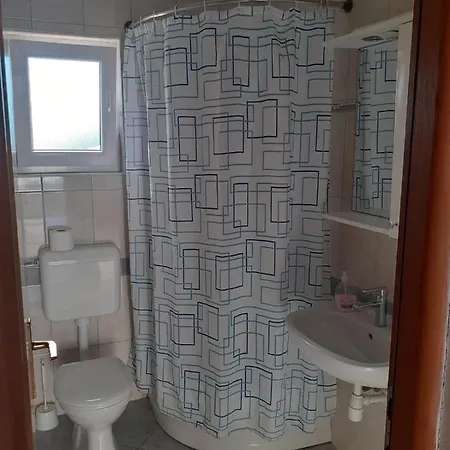 شقة Apartmani Drage دراغ