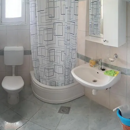 Apartmani Drage Apartment *