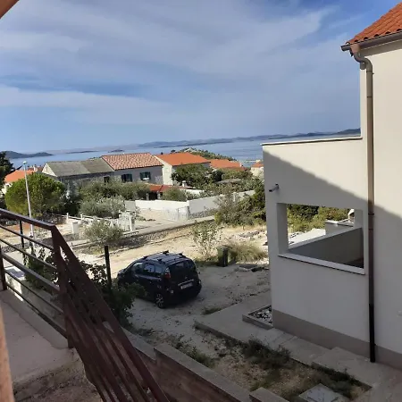 Apartmani Drage *