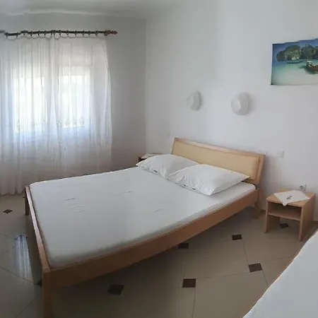 Apartmani Drage Apartment *